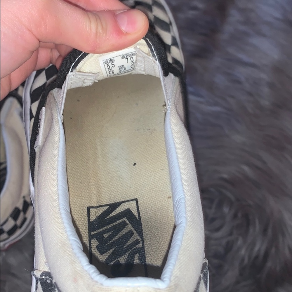 Vans - Picture 2 of 2